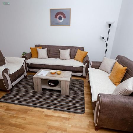 Elegant Escape Podgorica Lägenhet Exteriör bild