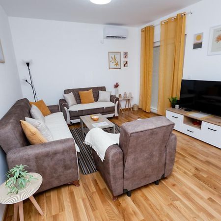 Elegant Escape Podgorica Lägenhet Exteriör bild