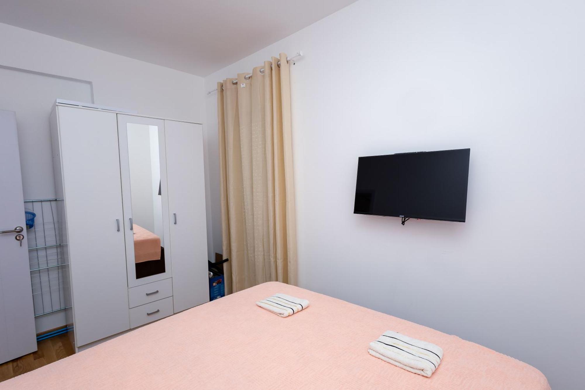 Elegant Escape Podgorica Lägenhet Exteriör bild