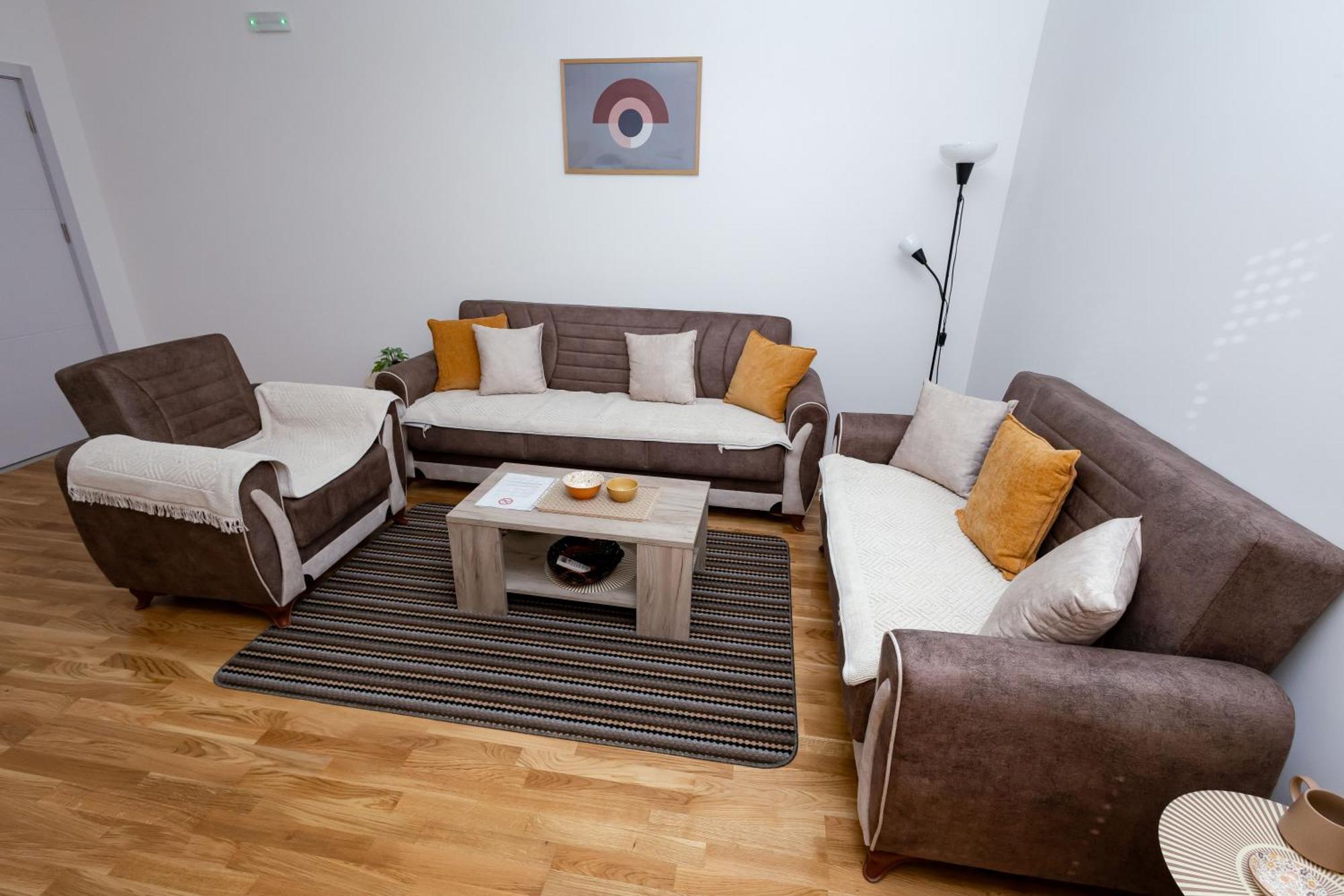Elegant Escape Podgorica Lägenhet Exteriör bild