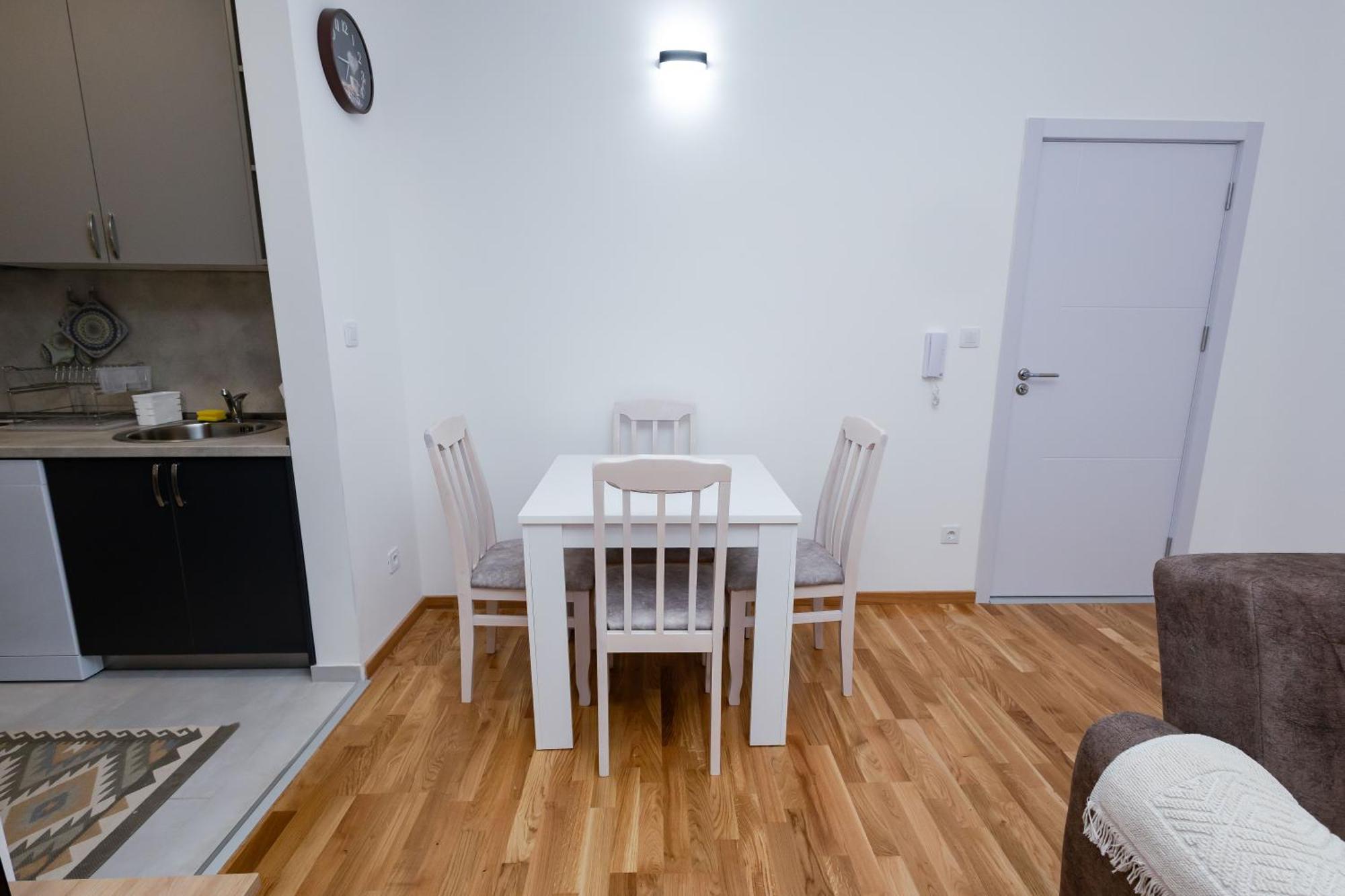 Elegant Escape Podgorica Lägenhet Exteriör bild