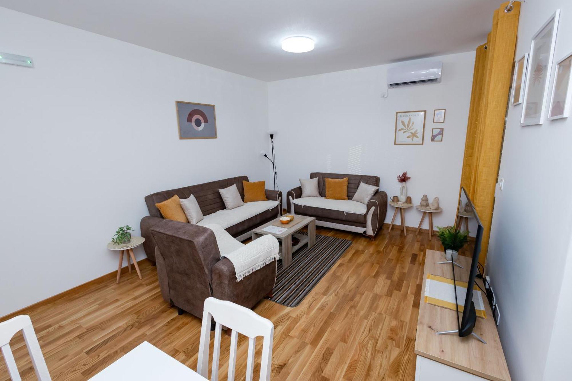 Elegant Escape Podgorica Lägenhet Exteriör bild