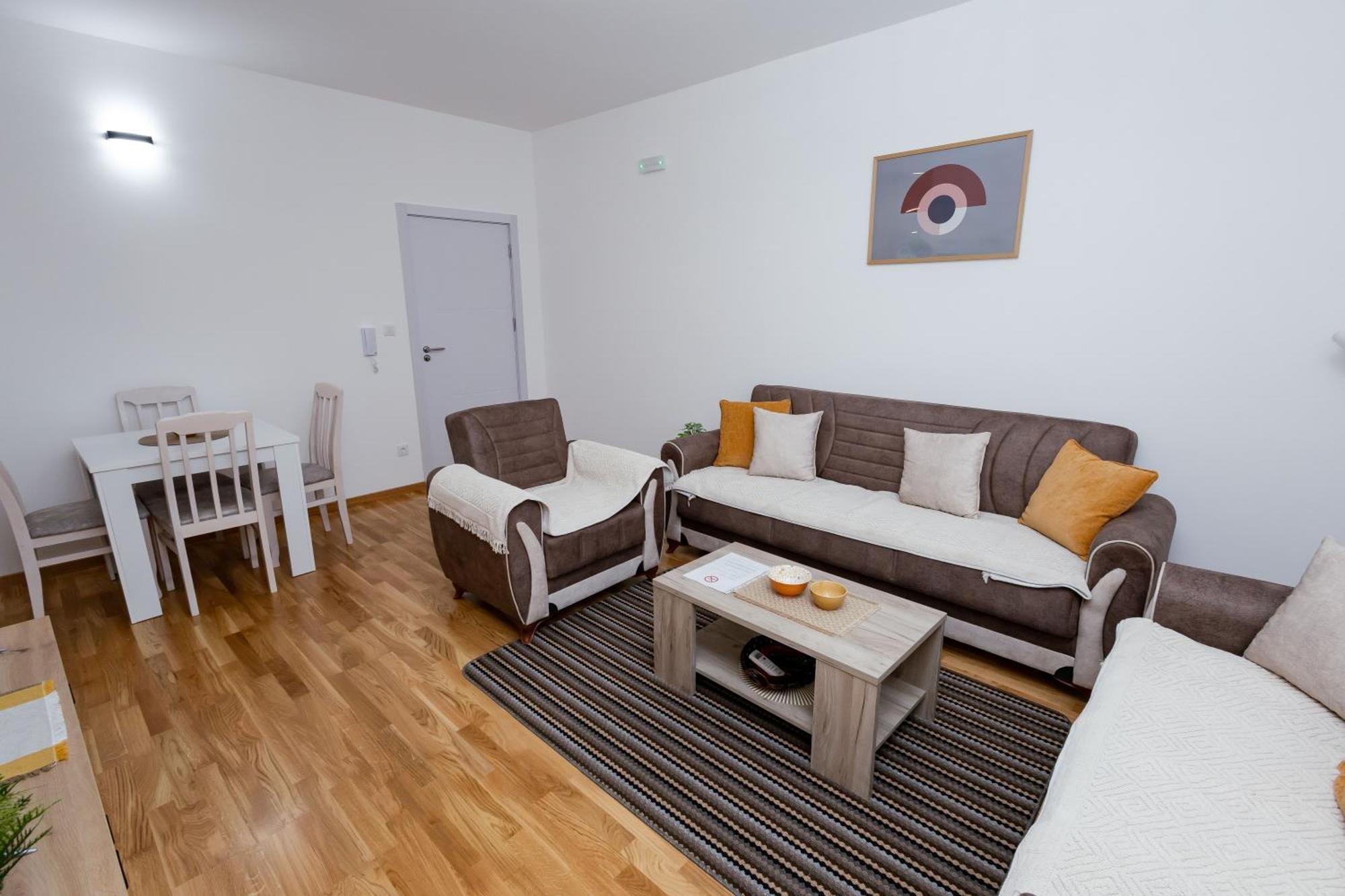 Elegant Escape Podgorica Lägenhet Exteriör bild